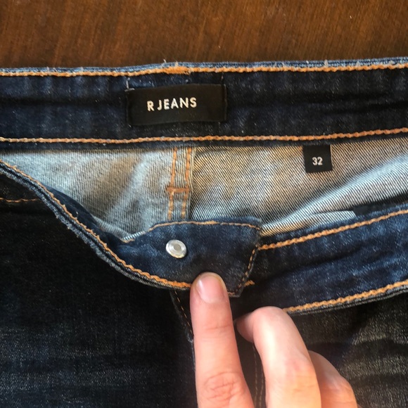 Jean shorts - Picture 3 of 3